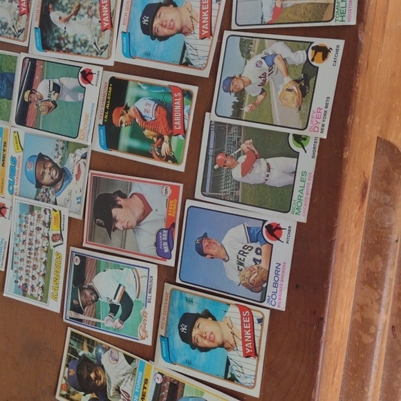 1970'sBaseball Trading Cards Collection(23 Count) - Picture 4 of 5